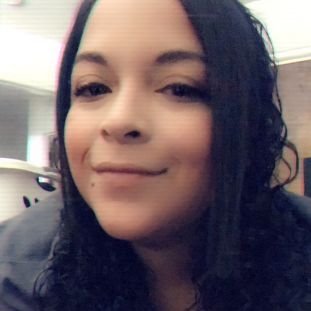 Meet your Posher, Corrina
